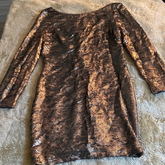 Jessica Simpson Bronze Sequin Long Sleeve Dress - Picture 1 of 3